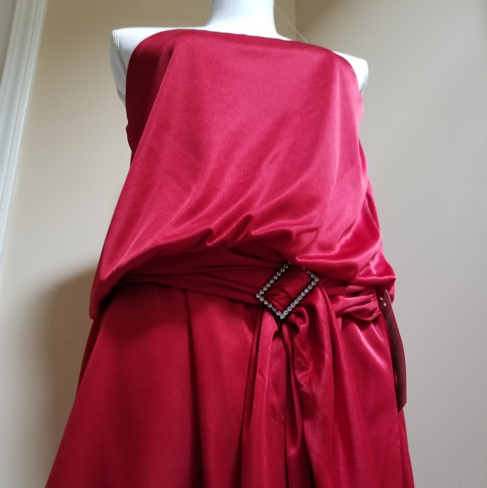 strapless top - Picture 3 of 7